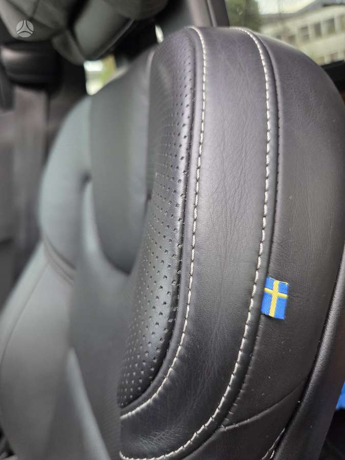 Volvo S90, 2.0 l., Седан