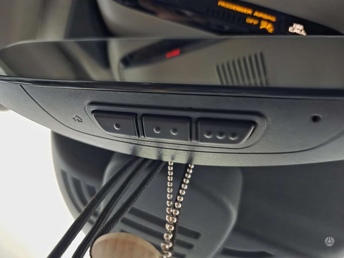 Volvo S90, 2.0 l., Седан