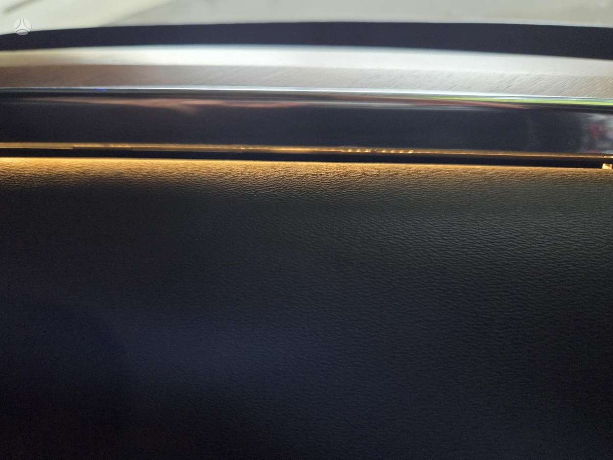 Volvo S90, 2.0 l., Седан
