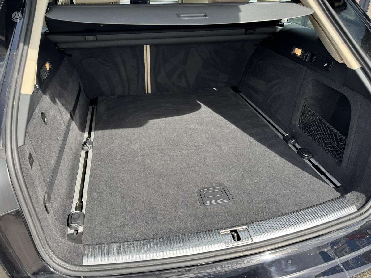 Audi A6 allroad, 3.0 l., Универсал