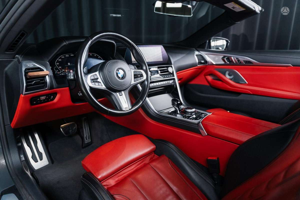BMW M850, 4.4 l., convertible