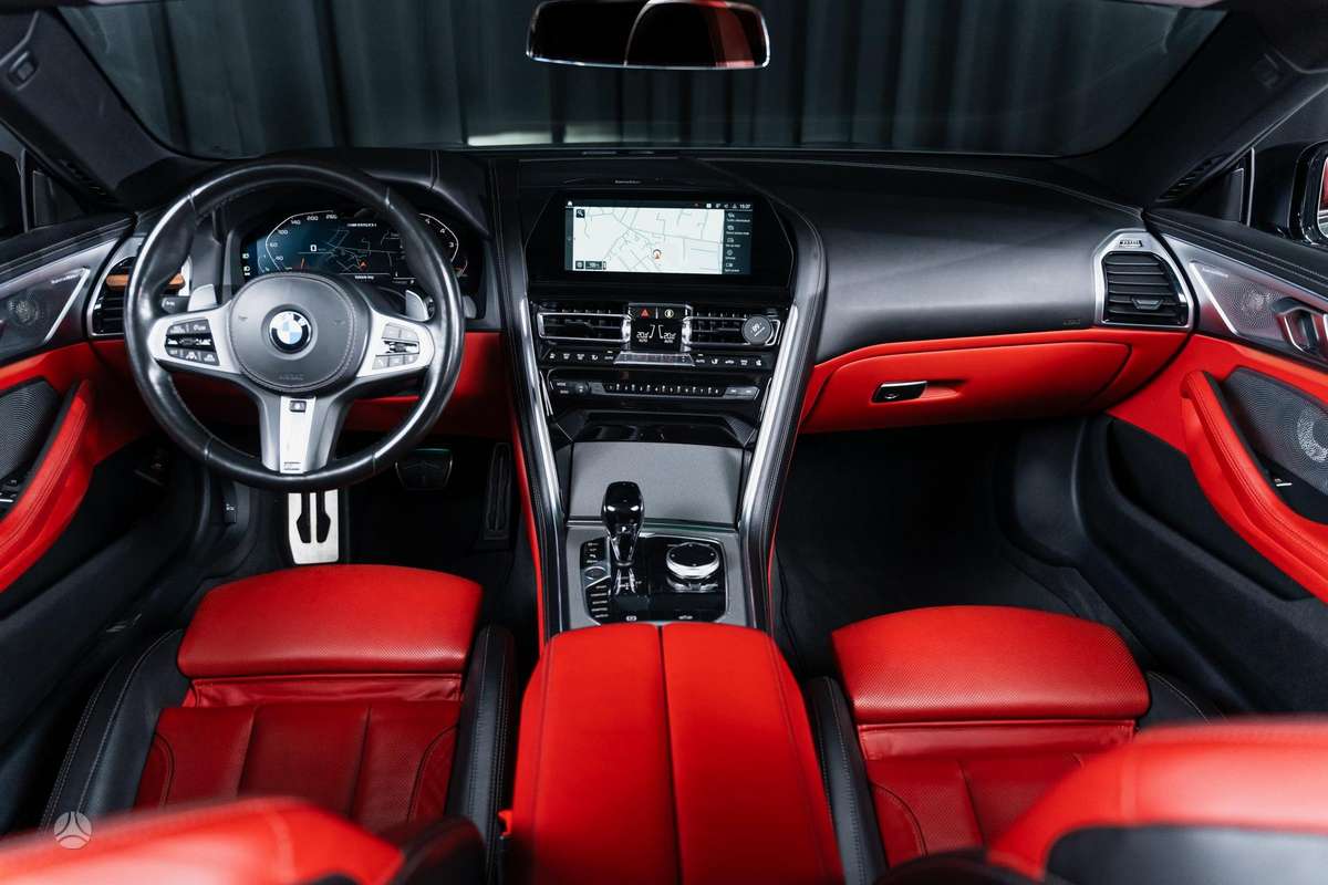 BMW M850, 4.4 l., convertible