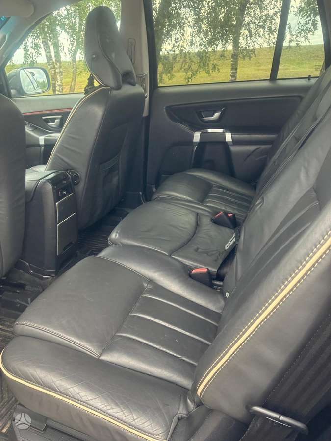 Volvo XC90, 2.4 l., wagon
