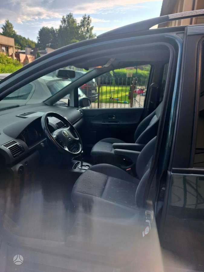 Volkswagen Sharan - 7