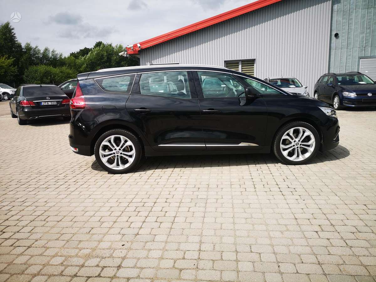 Renault Grand Scenic - 5