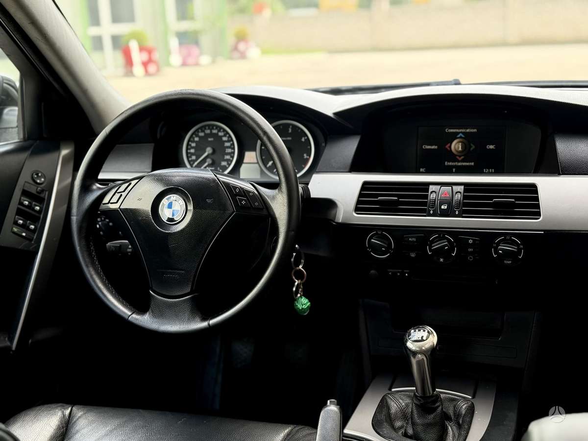 BMW 530, 3.0 l., Седан