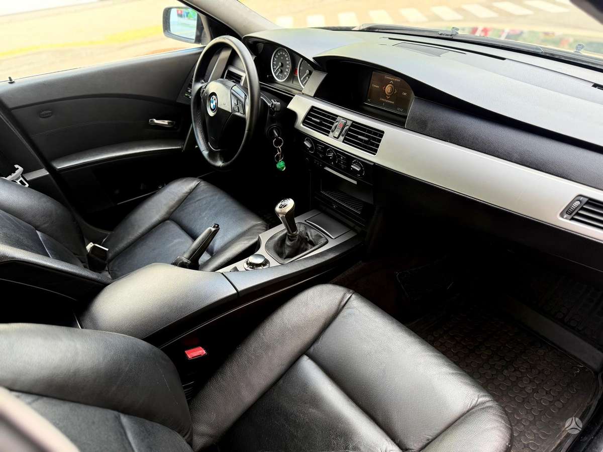 BMW 530, 3.0 l., Седан
