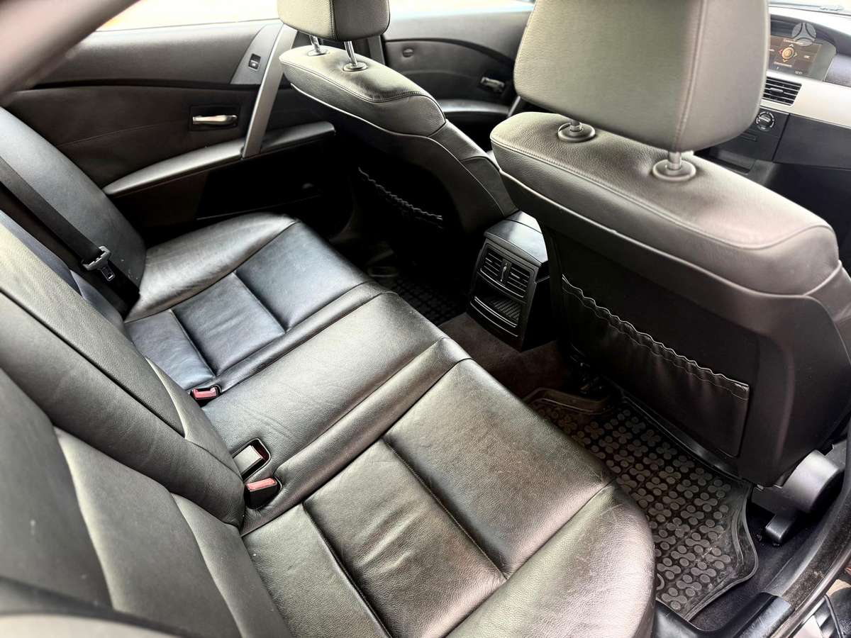 BMW 530, 3.0 l., Седан