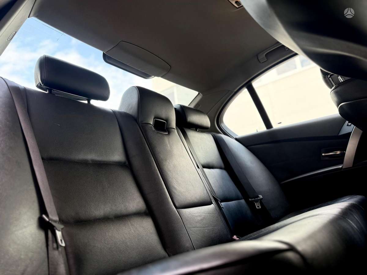 BMW 530, 3.0 l., Седан