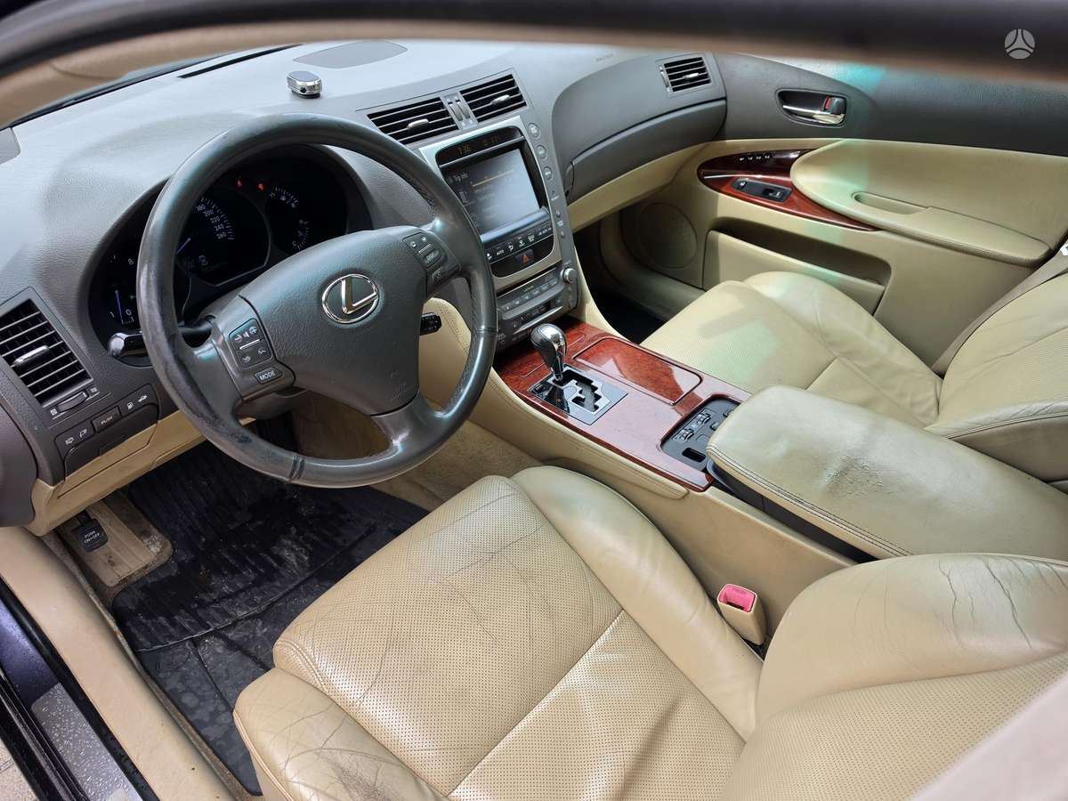 Lexus GS 300, 3.0 l., Седан