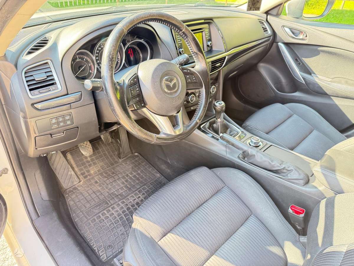 Mazda 6, 2.2 l., Универсал