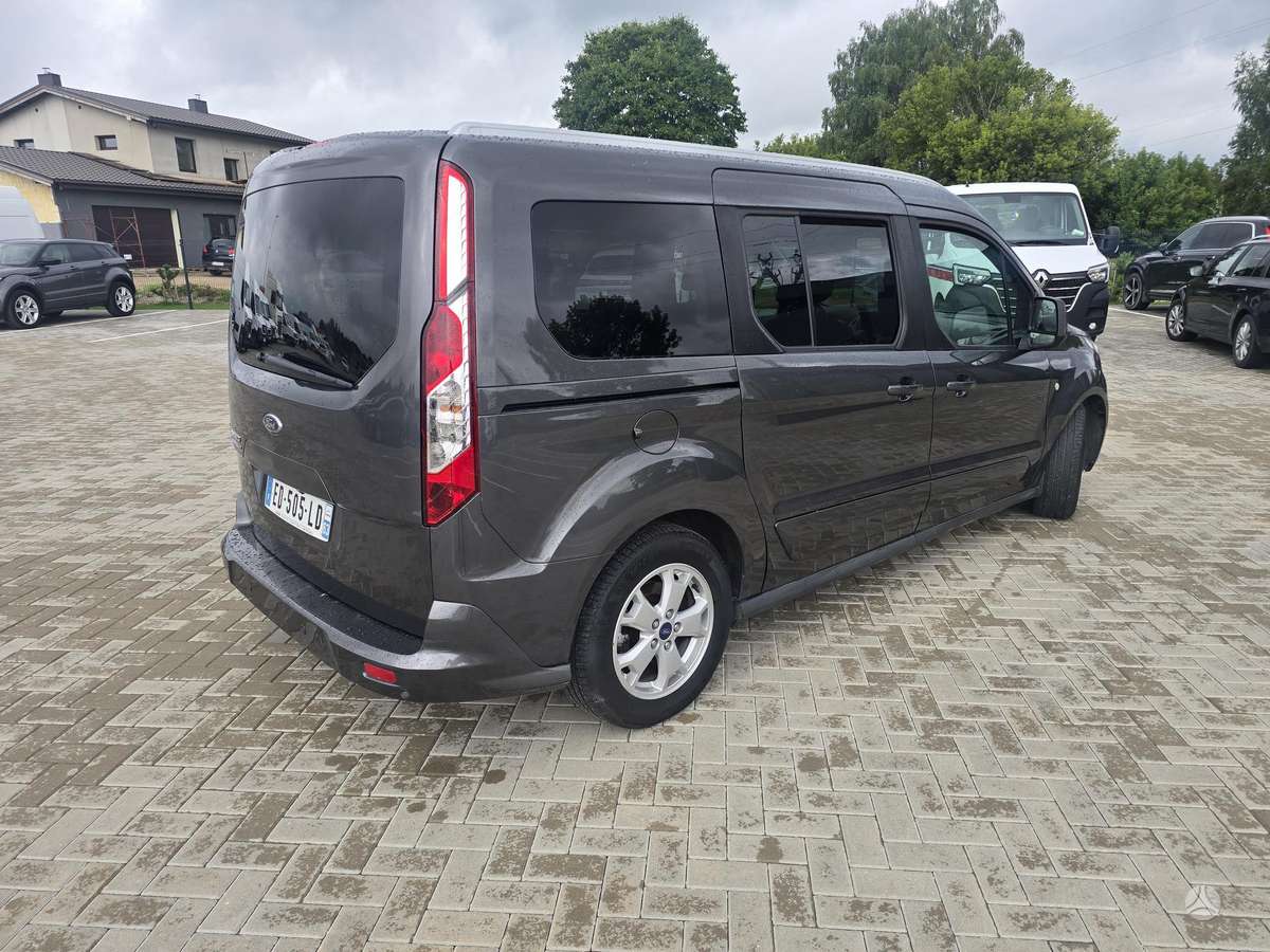 Ford Tourneo Connect, Хэтчбек