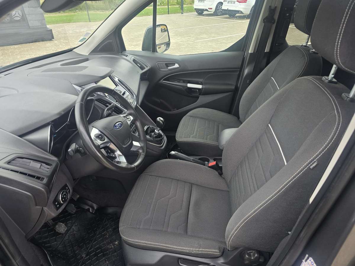 Ford Tourneo Connect, hatchback