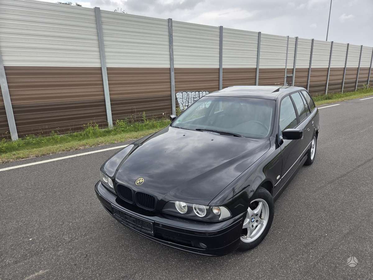 BMW 525, 2.5 l., wagon