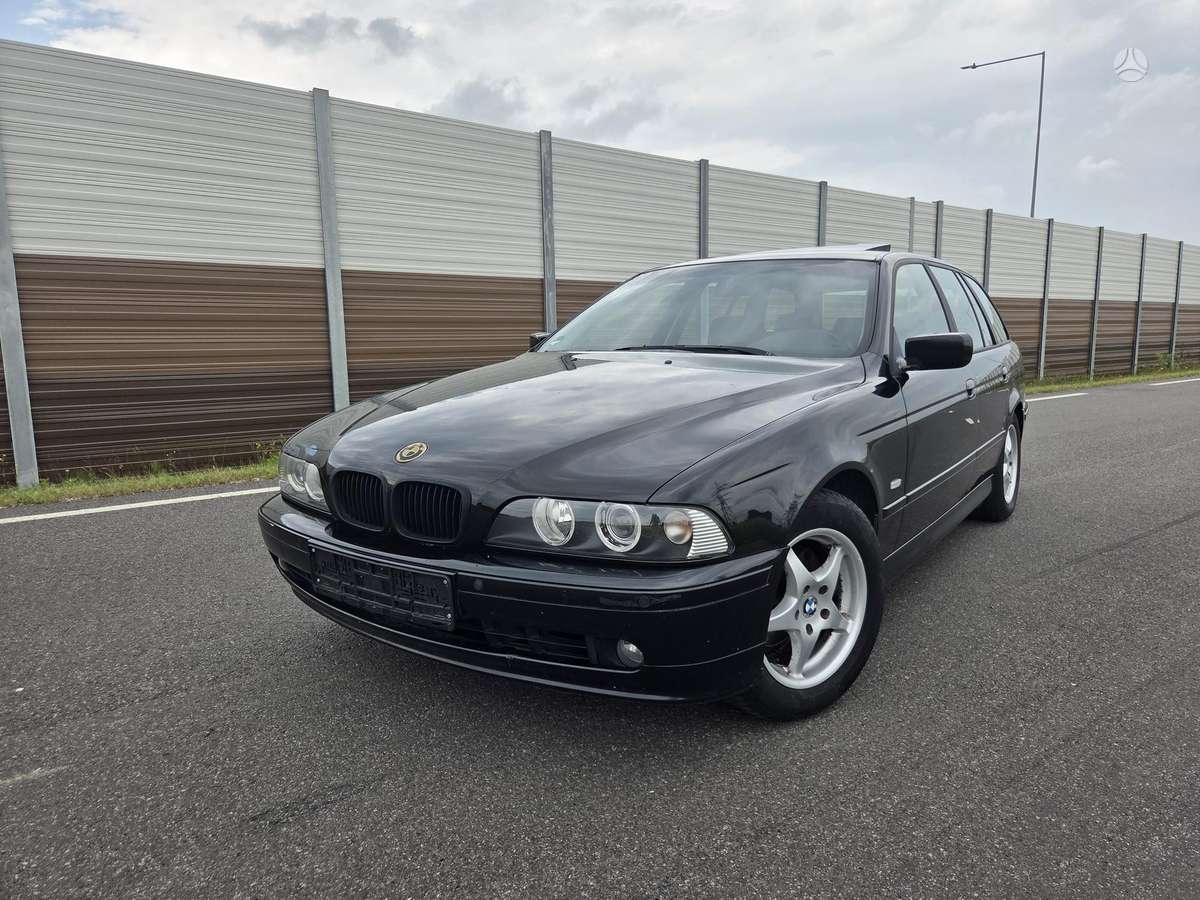 BMW 525, 2.5 l., Универсал