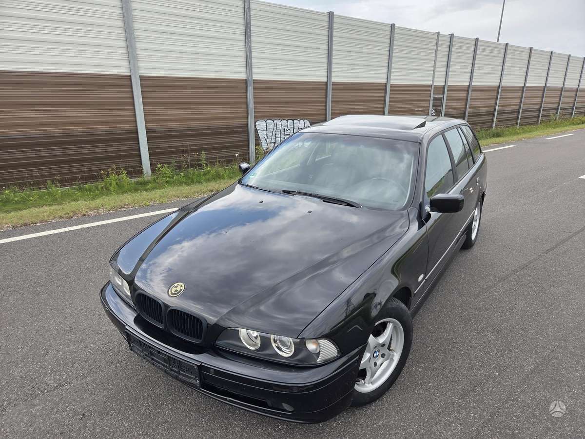 BMW 525, 2.5 l., Универсал