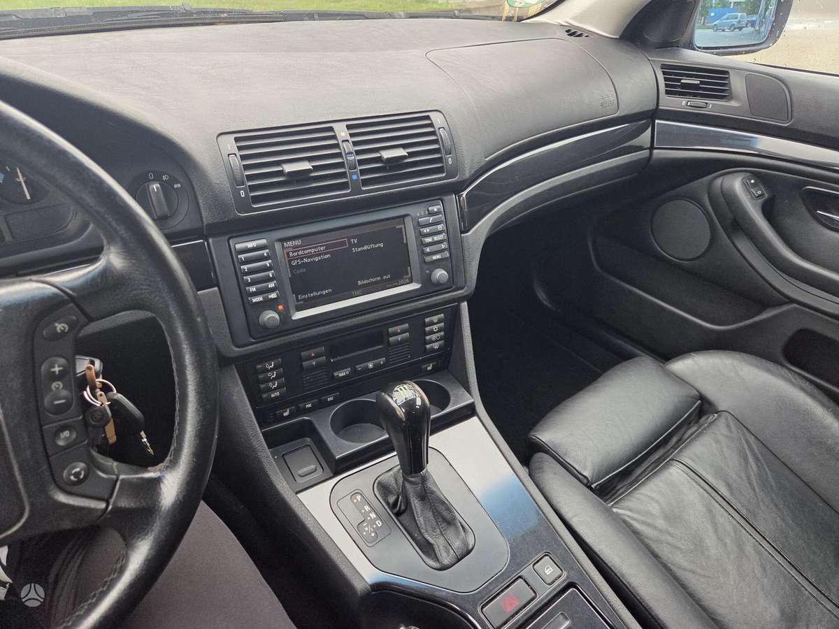 BMW 525, 2.5 l., wagon