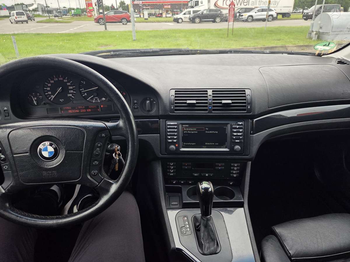 BMW 525, 2.5 l., Универсал