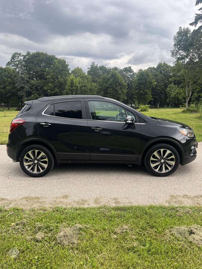 Buick Encore, 1.4 l., off-road / crossover