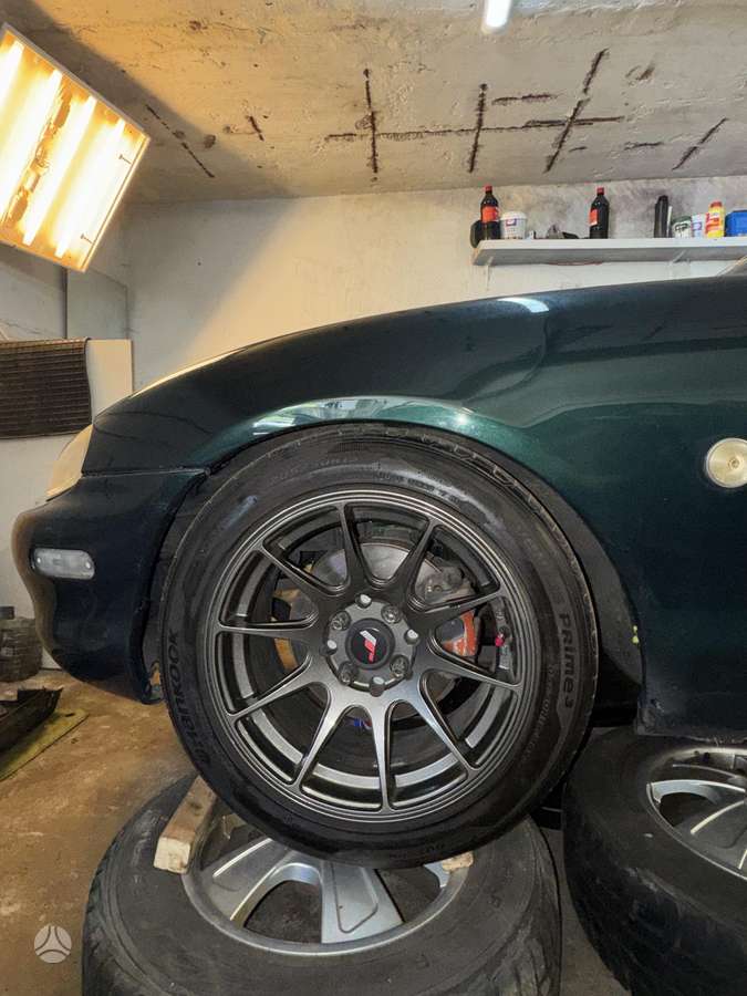 Mazda MX-5, 1.6 l., convertible