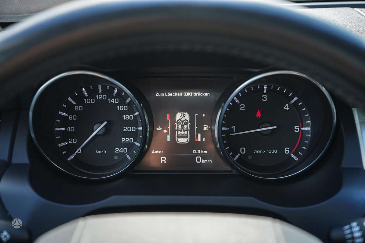 Land Rover Evoque, 2.2 l., off-road / crossover