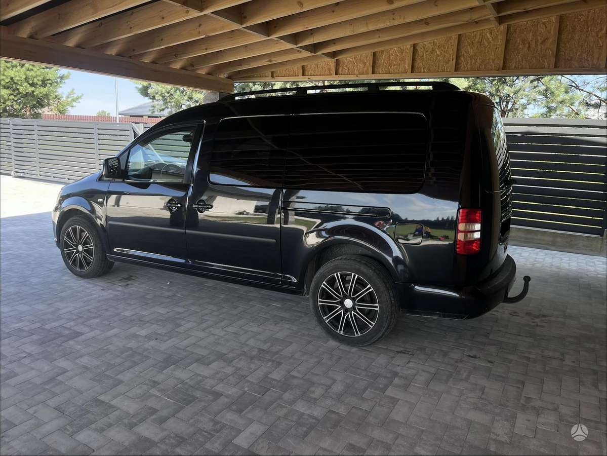 Volkswagen Caddy Maxi - 8