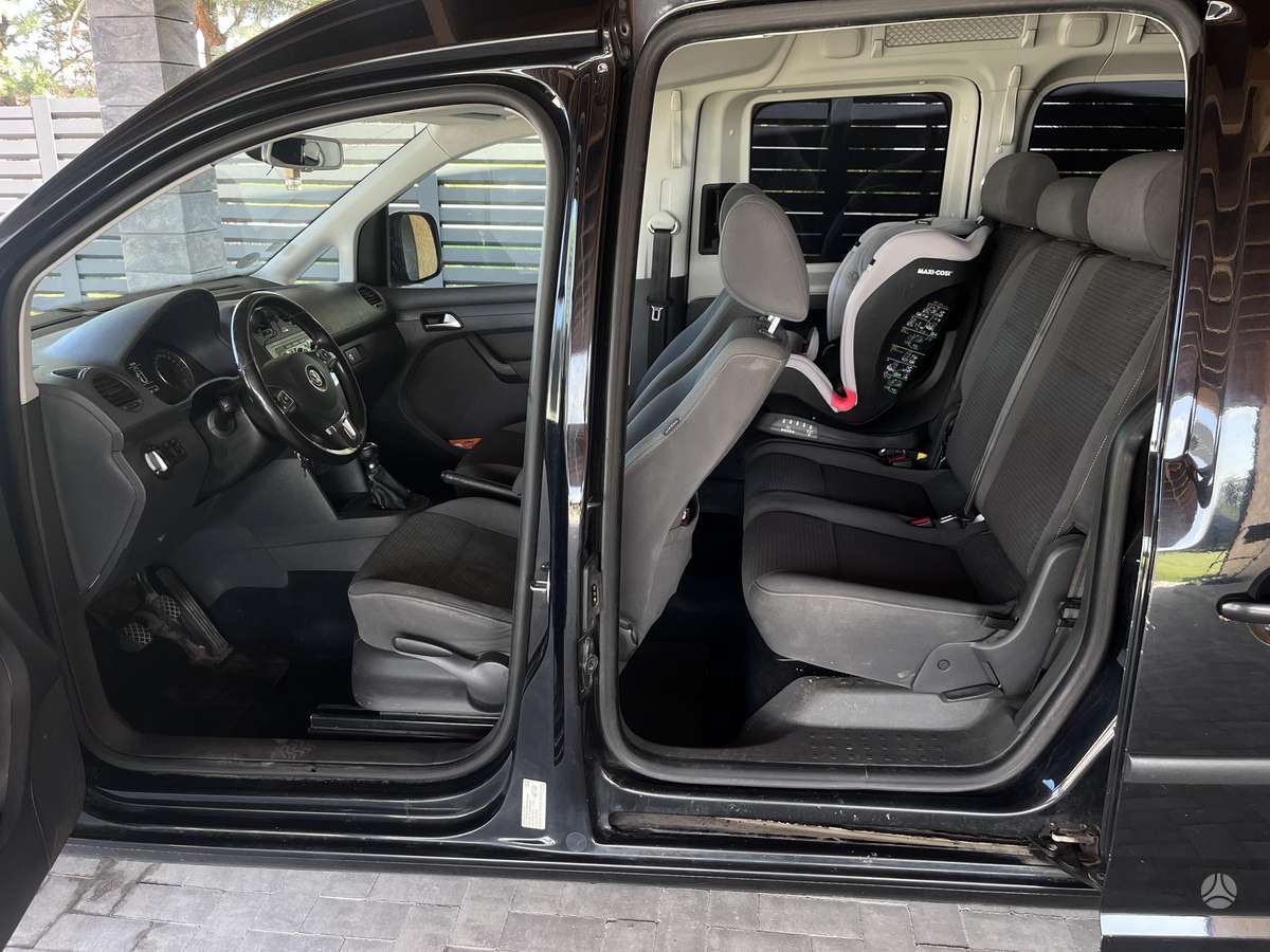 Volkswagen Caddy Maxi, 1.6 l., Минивэн