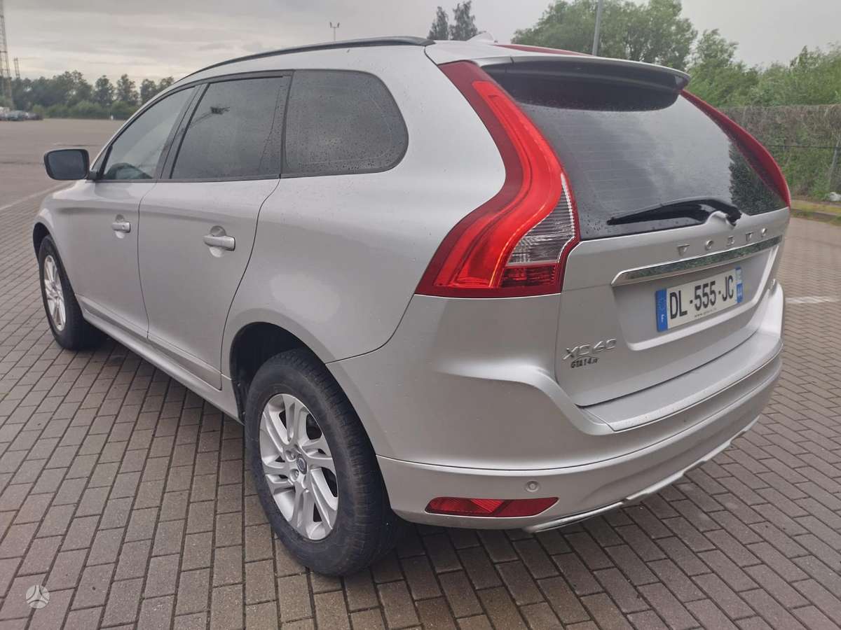 Volvo XC60 - 8
