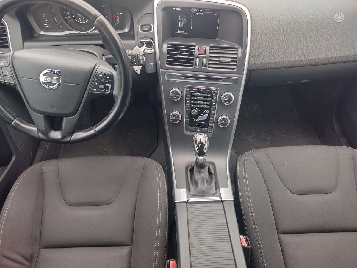 Volvo XC60 - 11