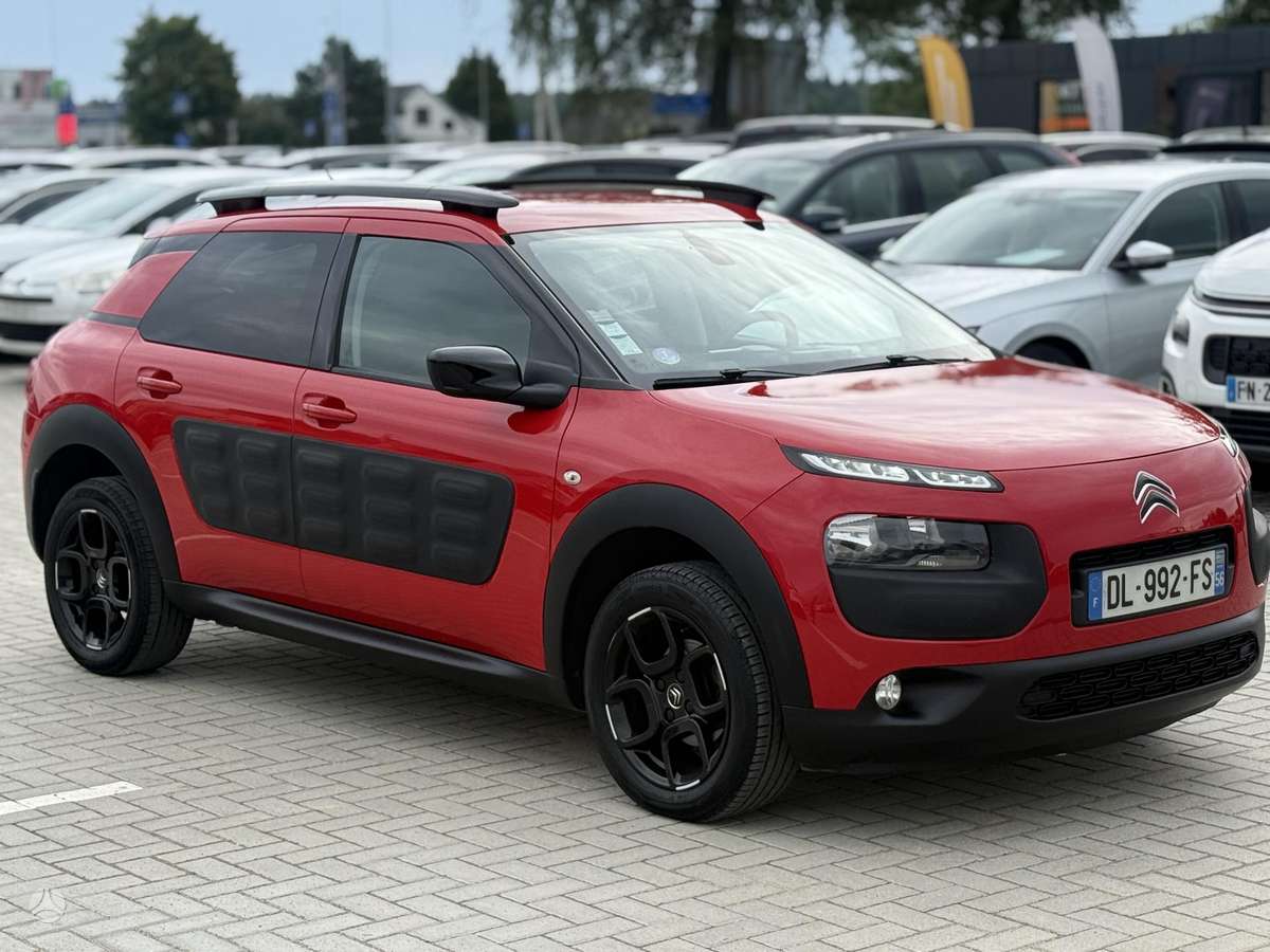 Citroen C4 Cactus, 1.2 l., Хэтчбек