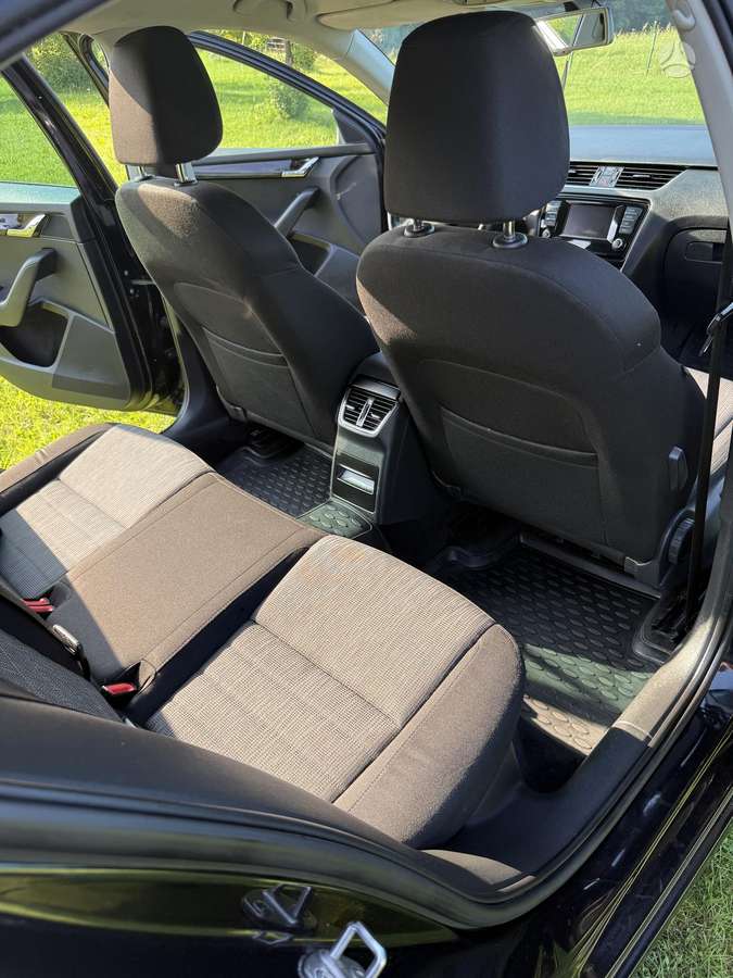 Skoda Octavia, 1.6 l., hatchback