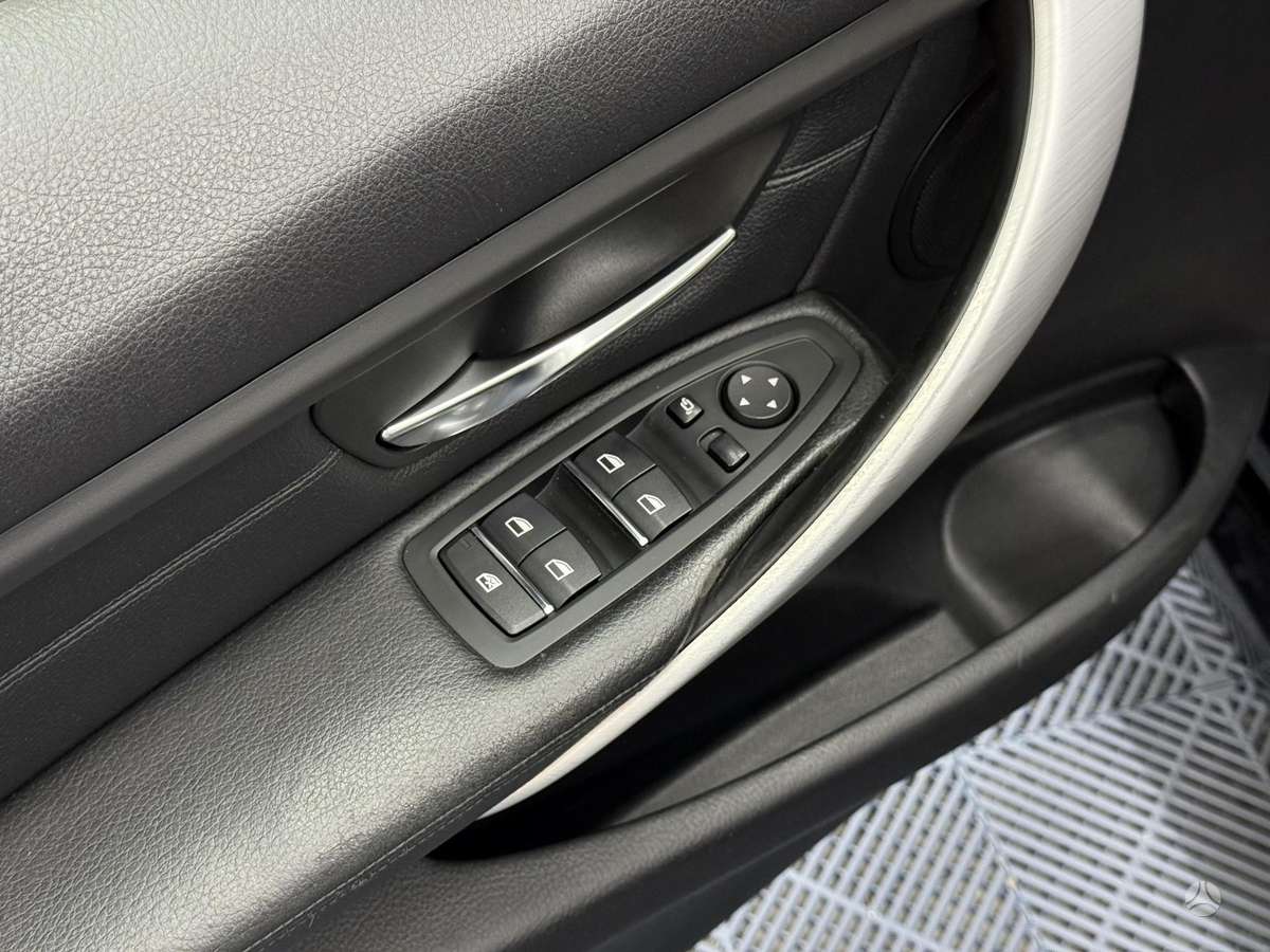 BMW 320, 2.0 l., universalas