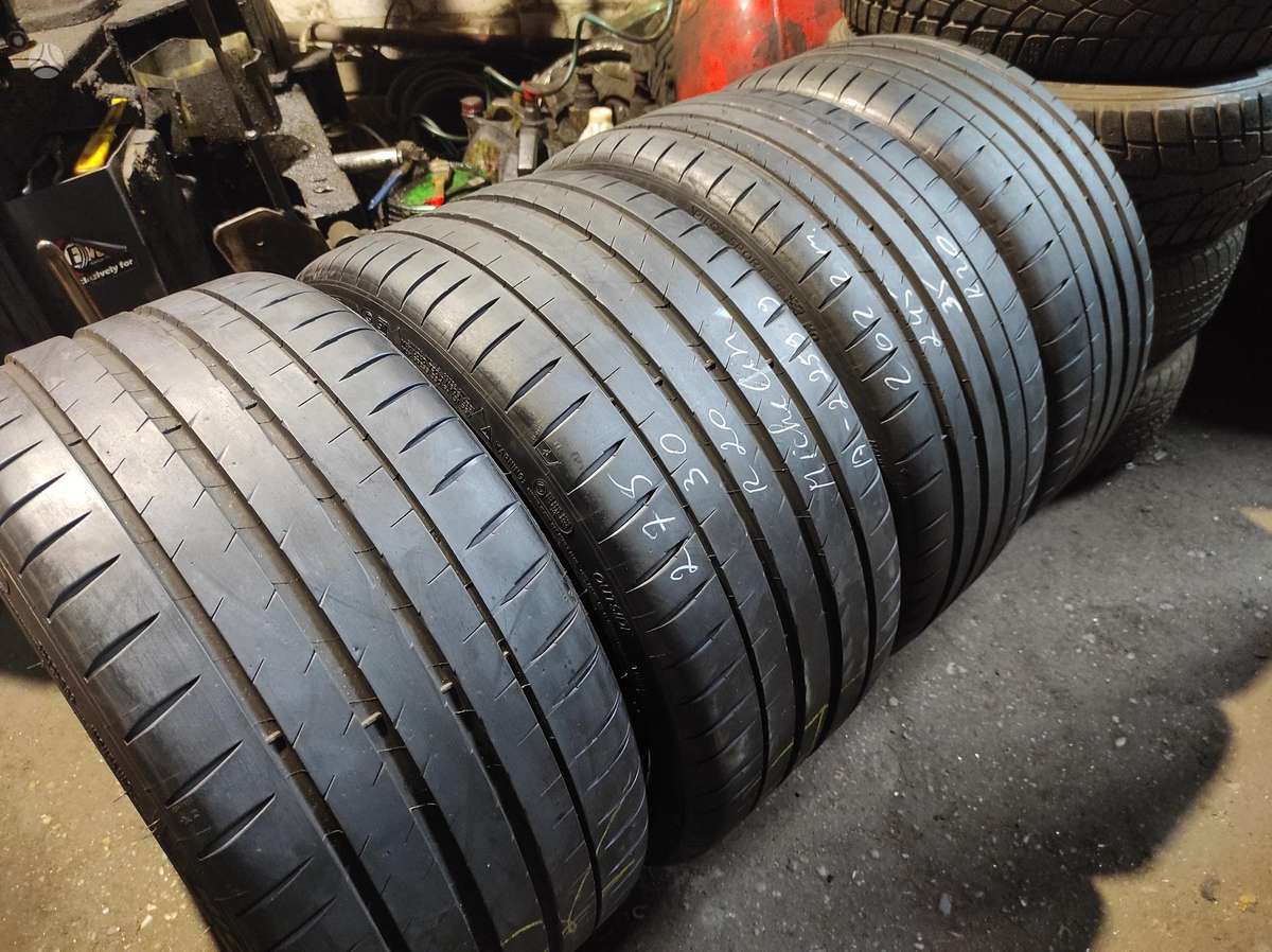 Goodyear, vasarinės 245/35 R20