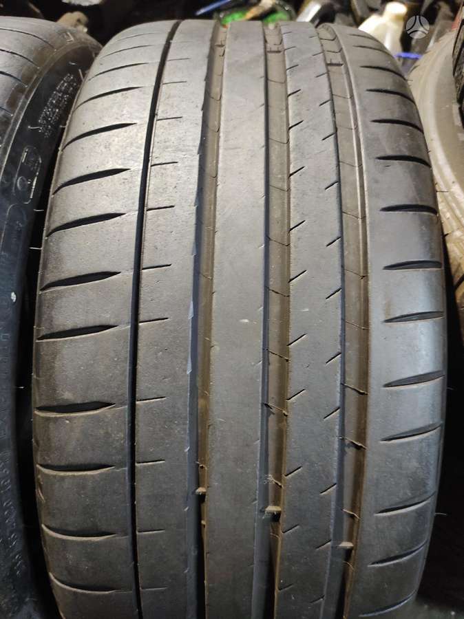 Goodyear, vasarinės 245/35 R20