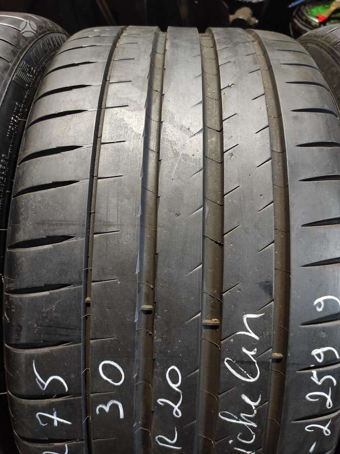 Goodyear, летние 245/35 R20