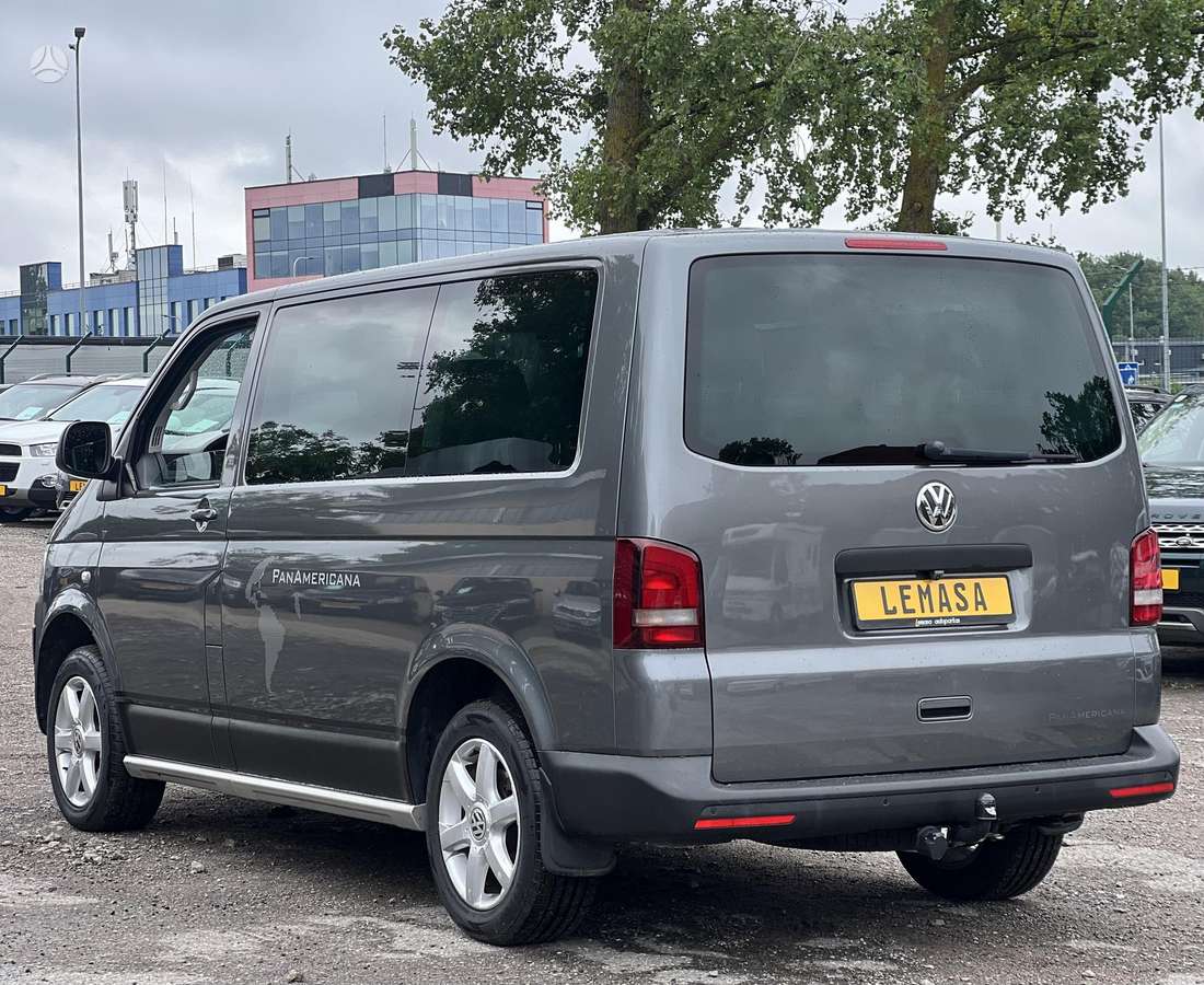 Volkswagen Multivan - 5