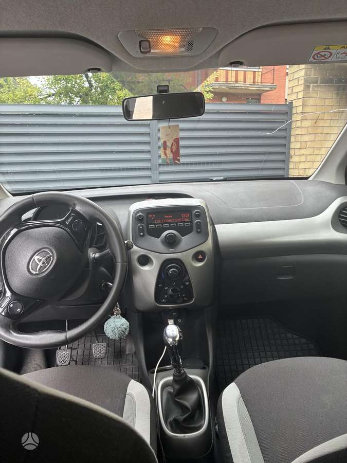 Toyota Aygo - 8