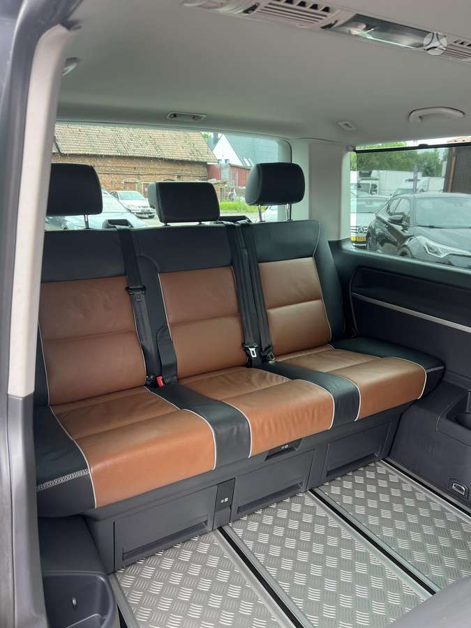 Volkswagen Multivan - 3
