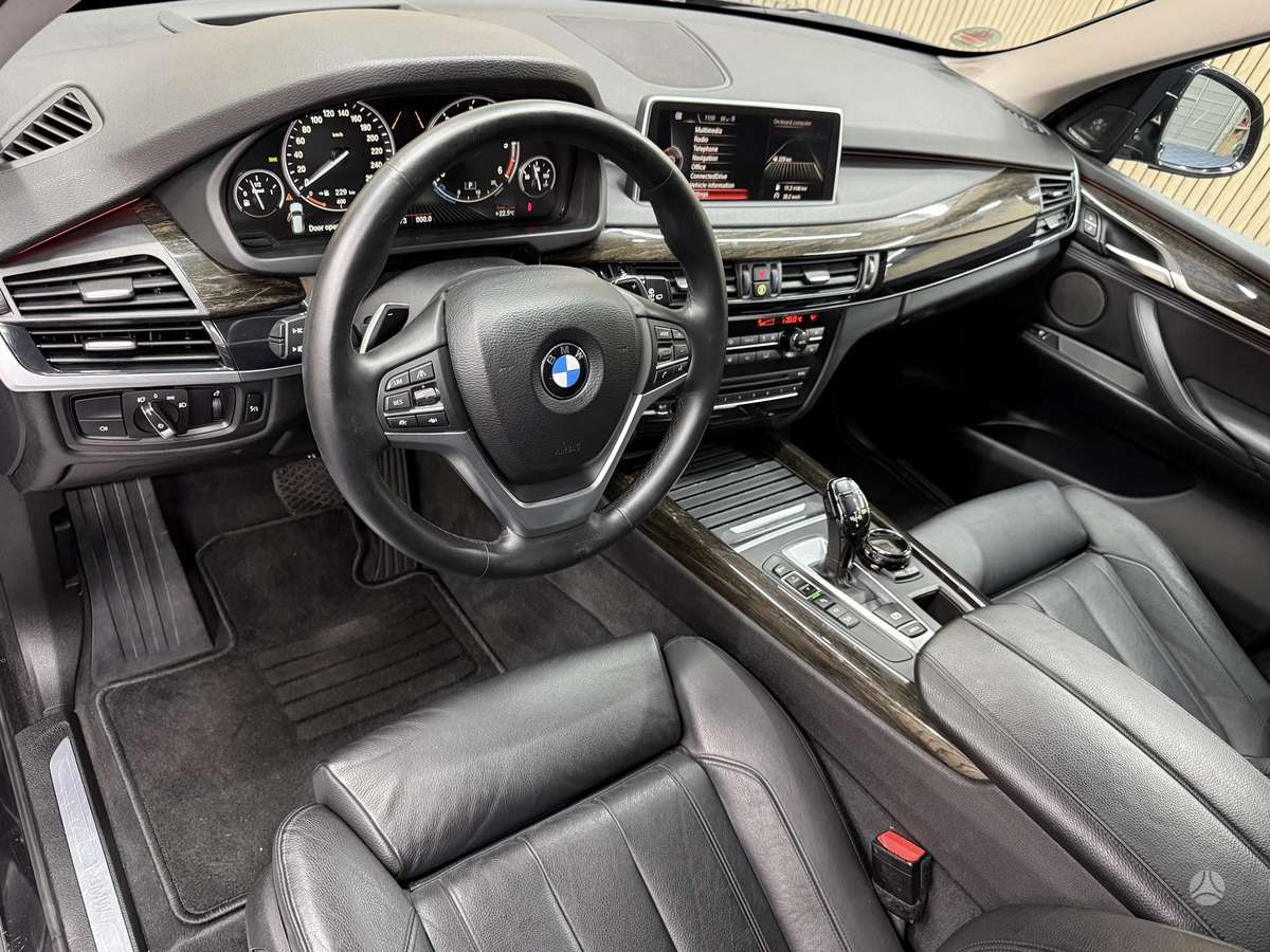BMW X5, 3.0 l., Внедорожник / Кроссовер