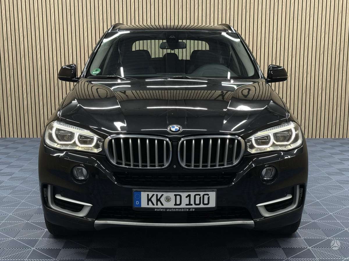 BMW X5, 3.0 l., off-road / crossover