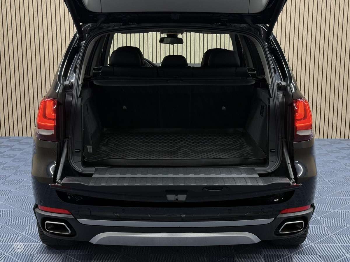 BMW X5, 3.0 l., Внедорожник / Кроссовер