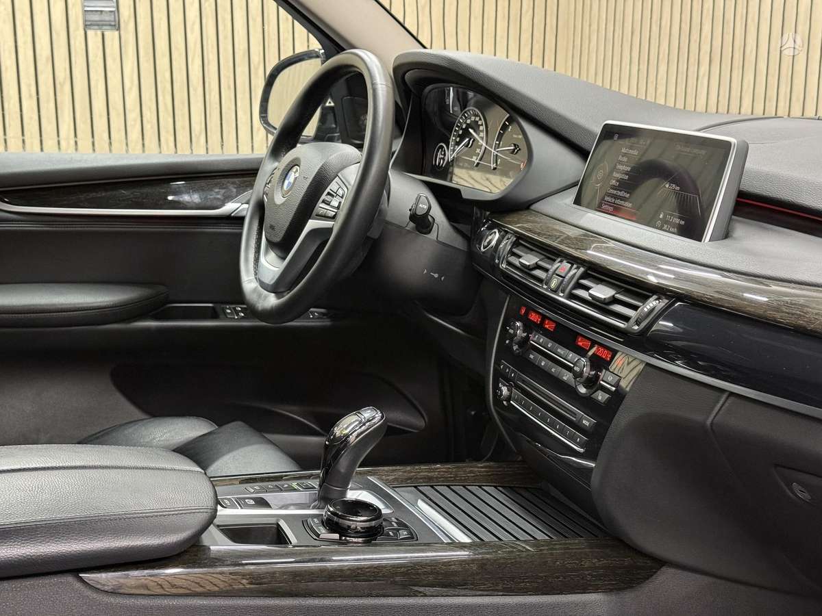 BMW X5, 3.0 l., Внедорожник / Кроссовер