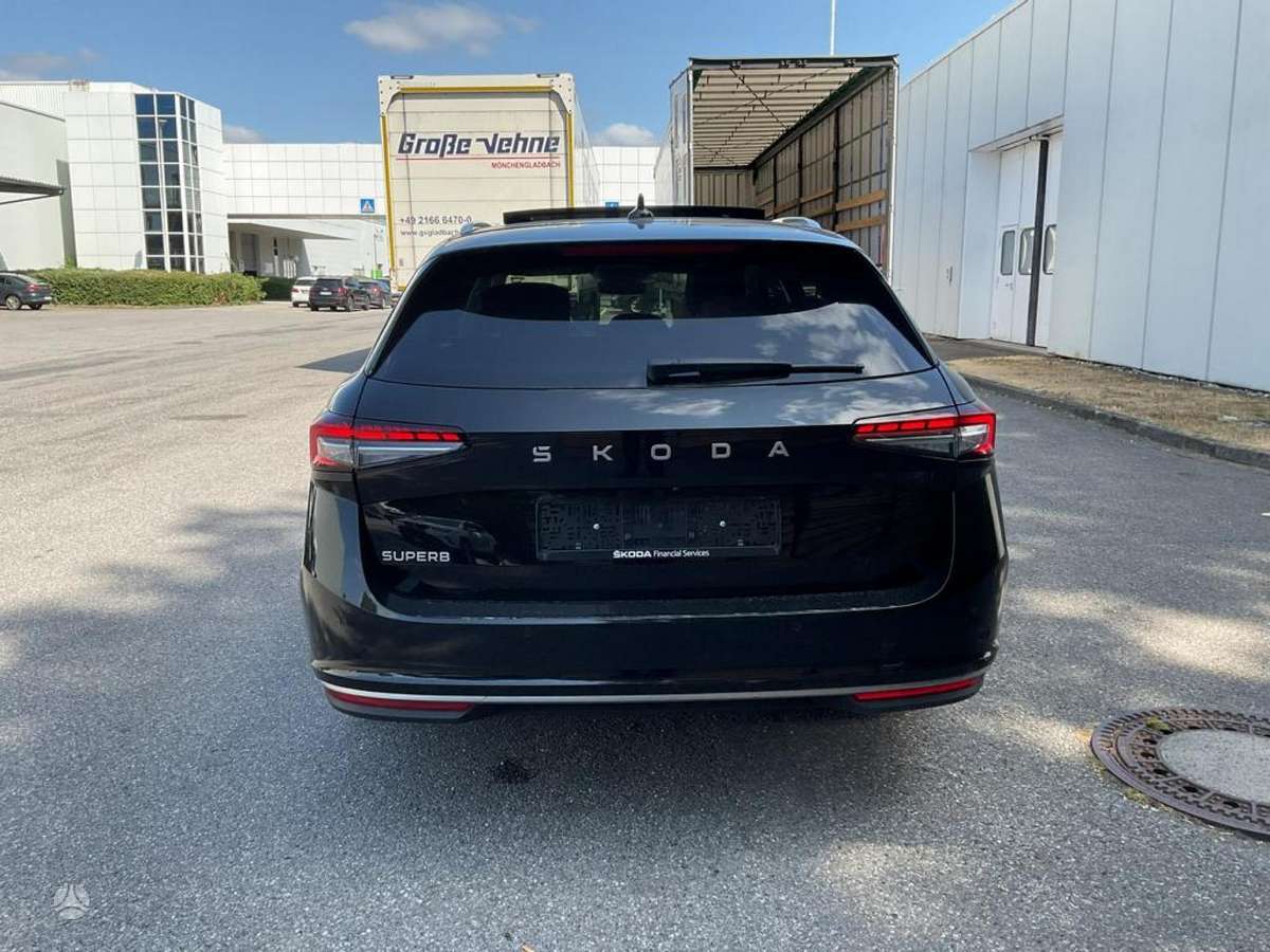 Skoda Superb, 1.5 l., Универсал