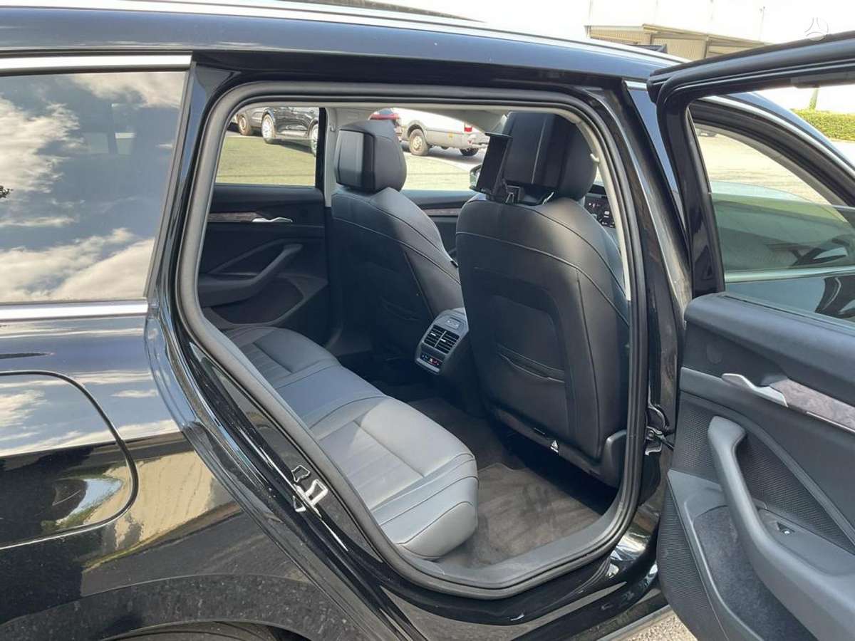Skoda Superb, 1.5 l., Универсал