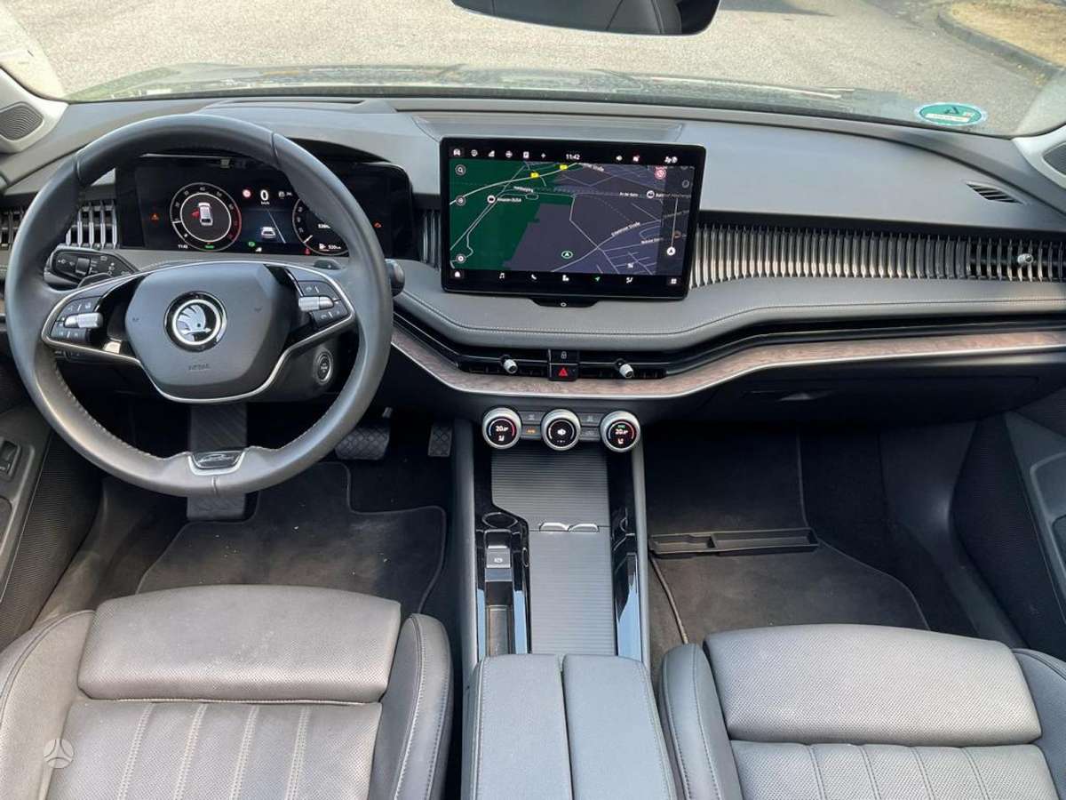 Skoda Superb, 1.5 l., Универсал