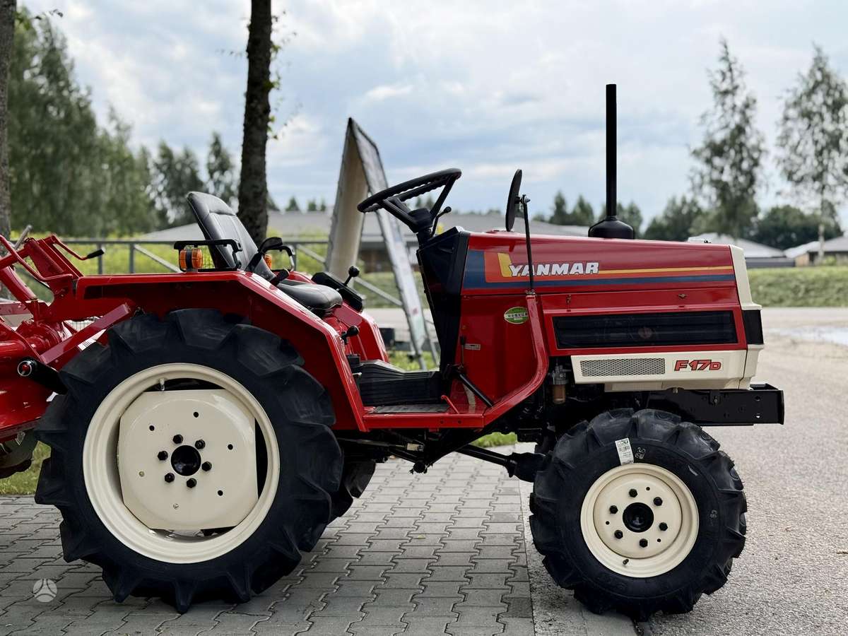 Yanmar F-17, traktoriai