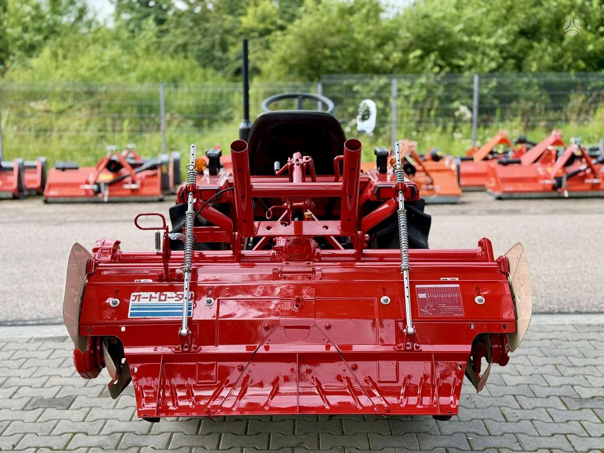 Yanmar F-17, traktoriai