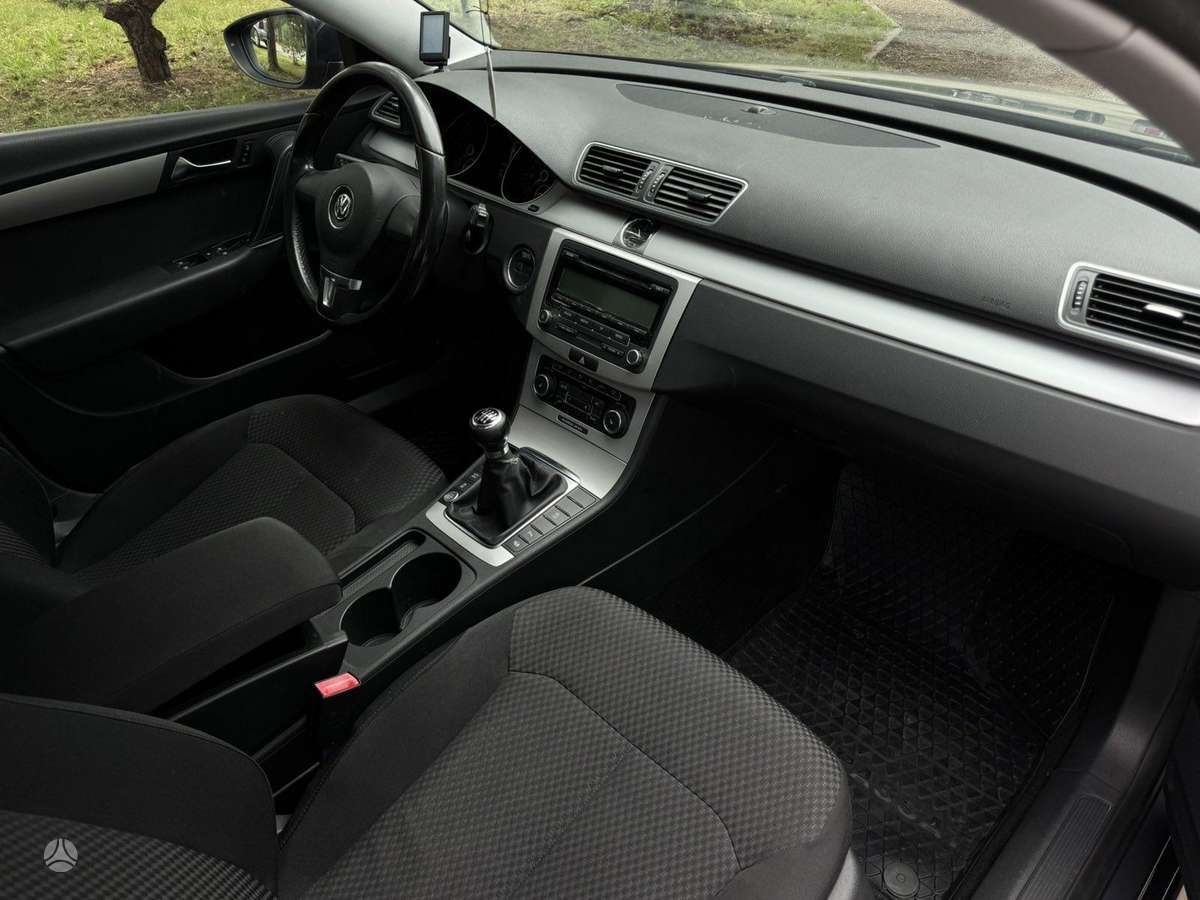 Volkswagen Passat, 1.6 l., Универсал