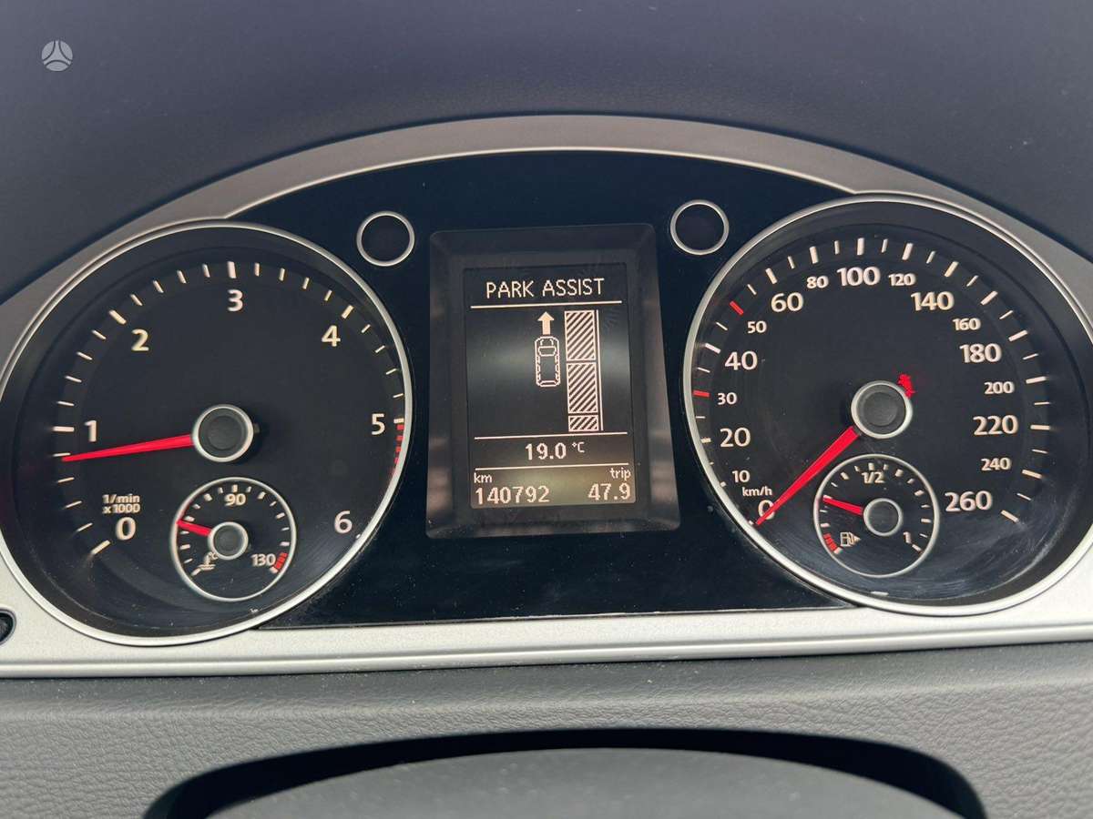 Volkswagen Passat, 1.6 l., Универсал