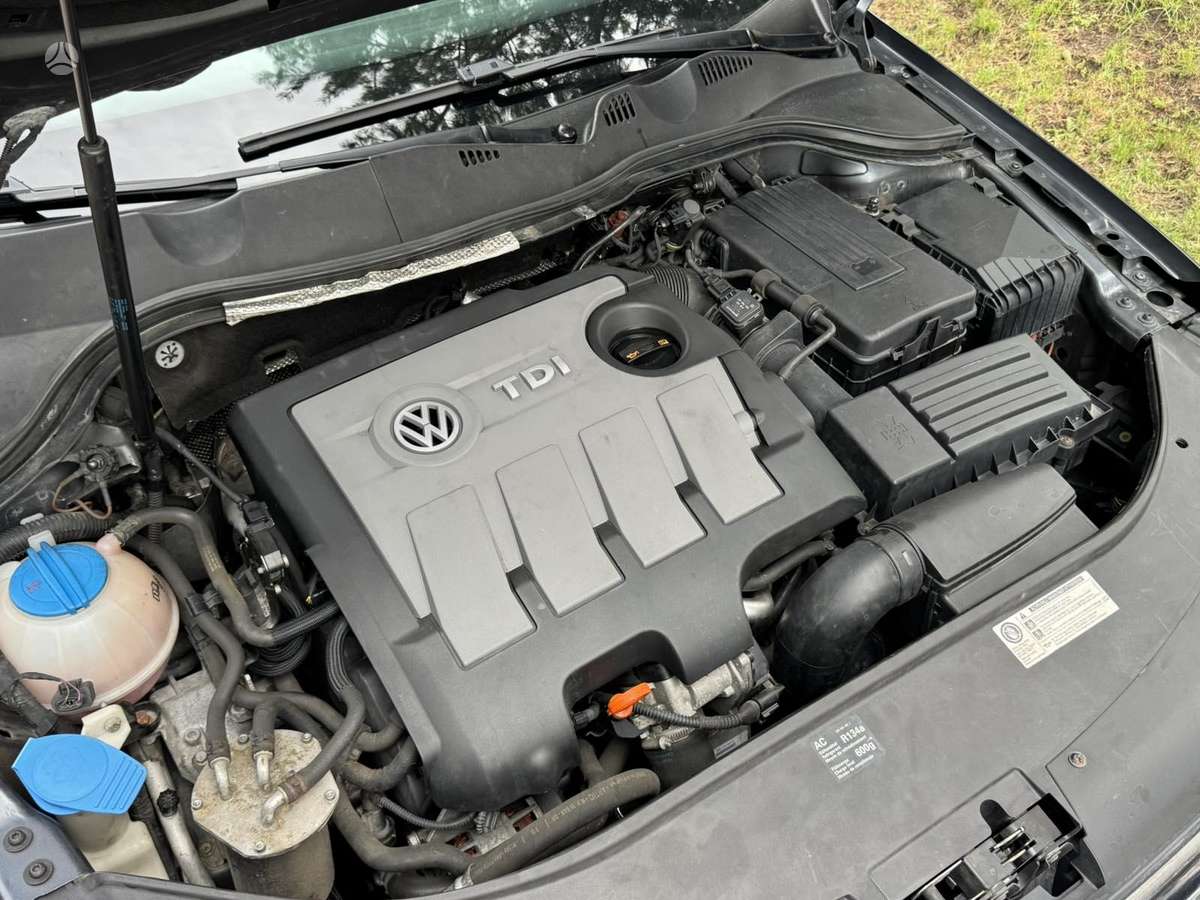 Volkswagen Passat, 1.6 l., Универсал